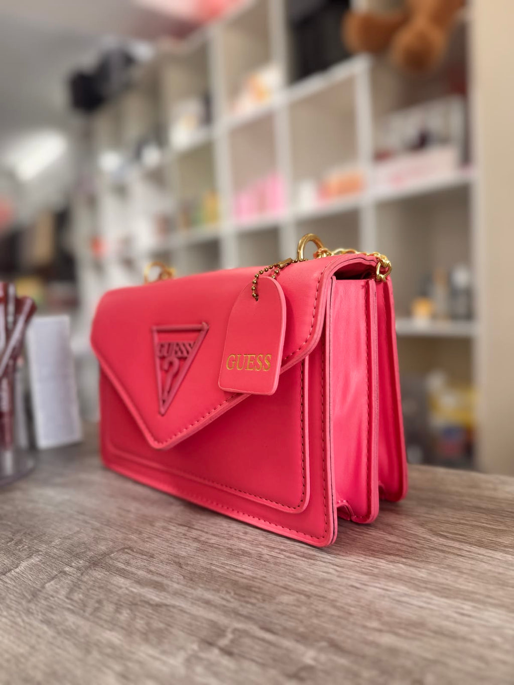 GUESS ? Chic Pink Women's Handbag